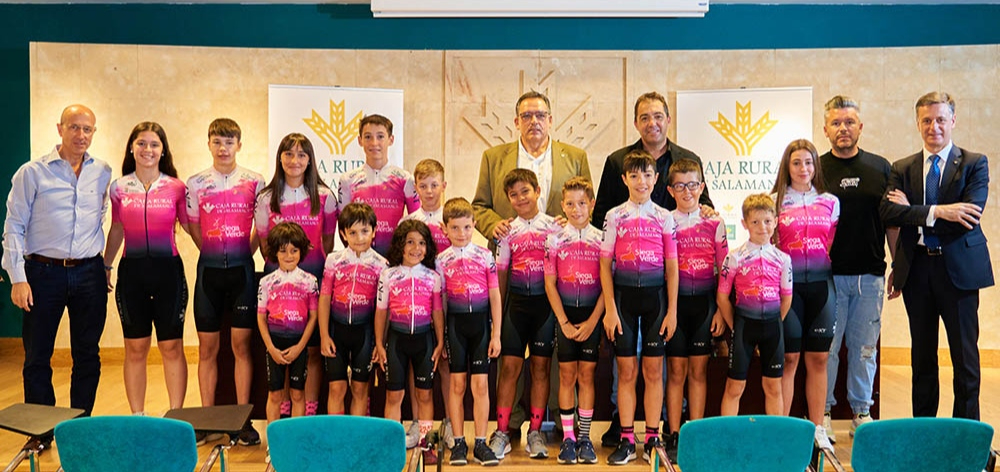 La Escuela de Ciclismo Promesal renueva su convenio con Caja Rural de Salamanca