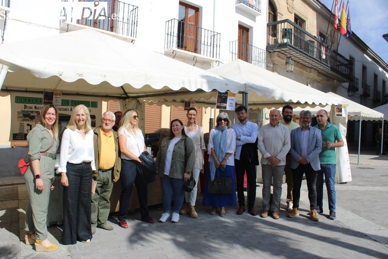 Alba de Tormes celebra su XI Feria de San Antonio