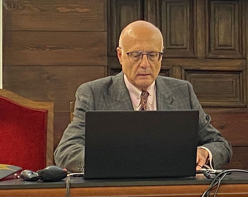 El catedrático de la Universidad de Salamanca Pedro M. Cátedra, nuevo académico de la RAE