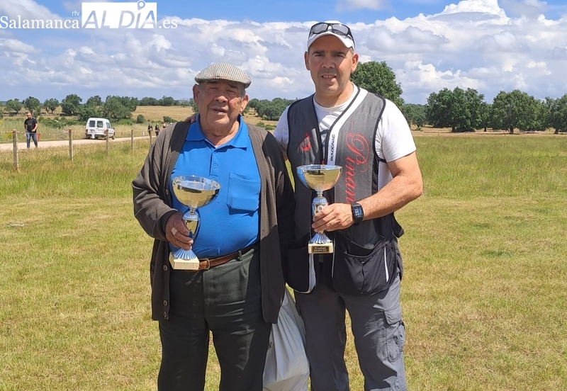 Marcos López y Juan Antonio Méndez, ganadores de las tiradas al plato de Bañobárez