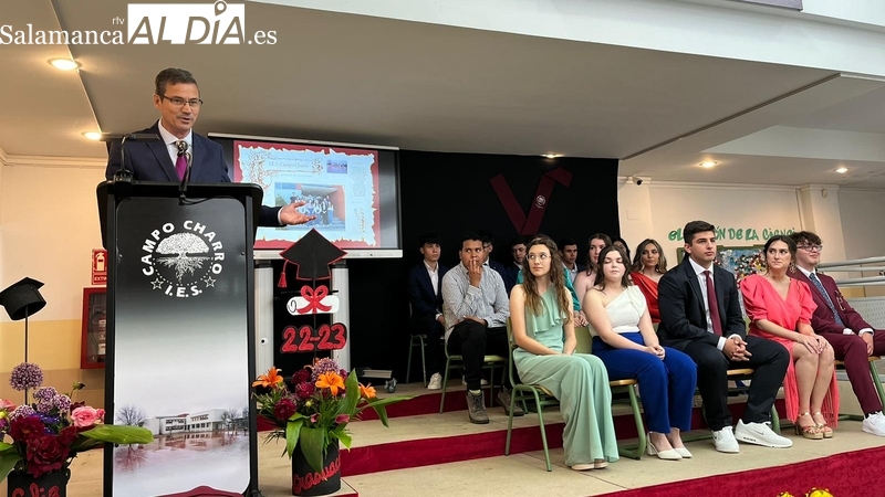 El IES Campo Charro de La Fuente de San Esteban cuenta con 15 nuevos graduados