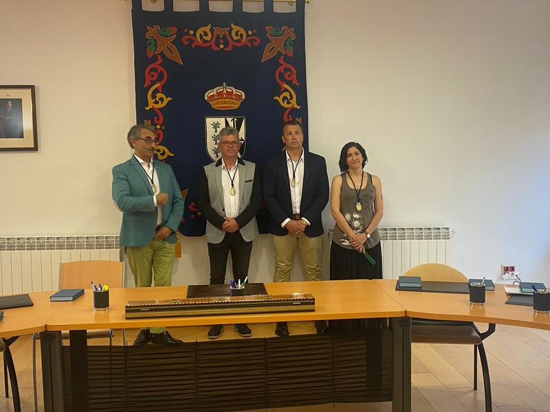 Manuel Hernández reelegido alcalde de Doñinos