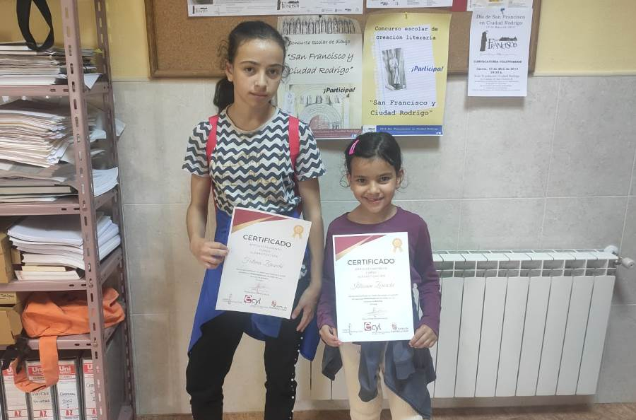 La Fundación contribuye a la alfabetización de 15 adultos y 17 menores