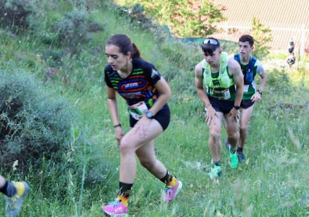 Luna Sánchez, integrante del Club Salandar, subcampeona de Castilla y León de carreras por montaña