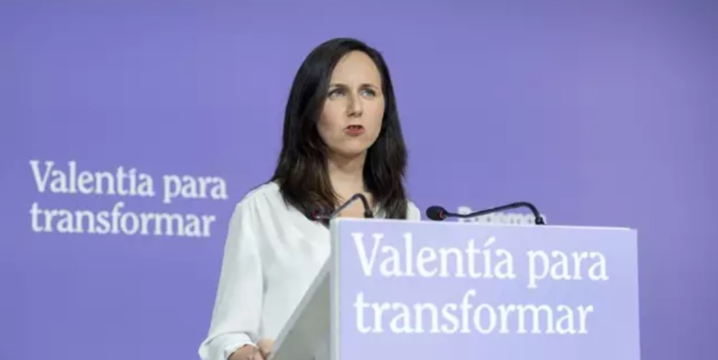 Podemos firma la coalición con Sumar para las elecciones a pesar del veto a Irene Montero