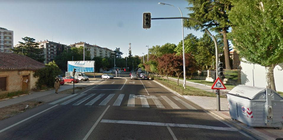 Detenido por robar ordenadores y equipos de música tras colarse en una residencia en la avenida Raimundo de Borgoña