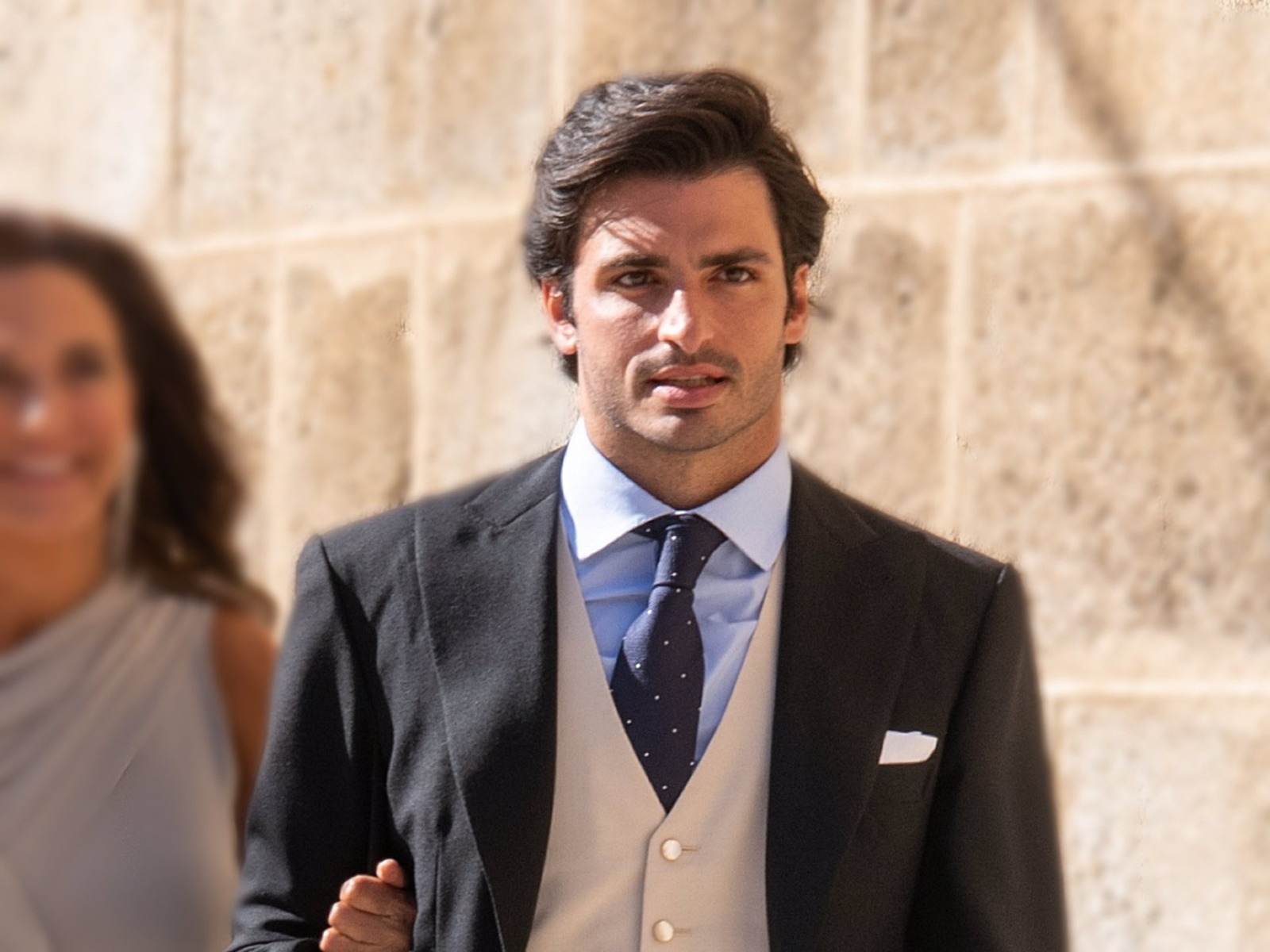Las primeras palabras del piloto Carlos Sainz tras la ruptura con su pareja