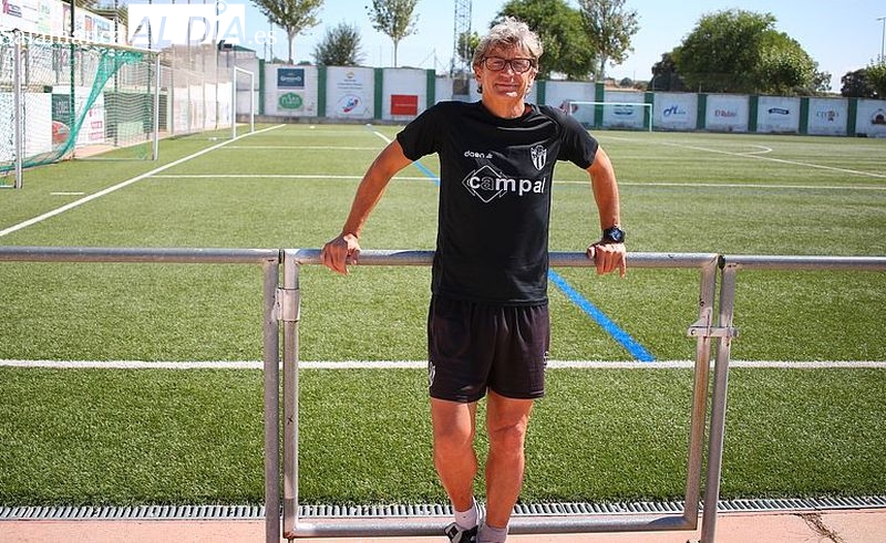 El exentrenador del Guijuelo que se hace cargo de la SD Logroñés
