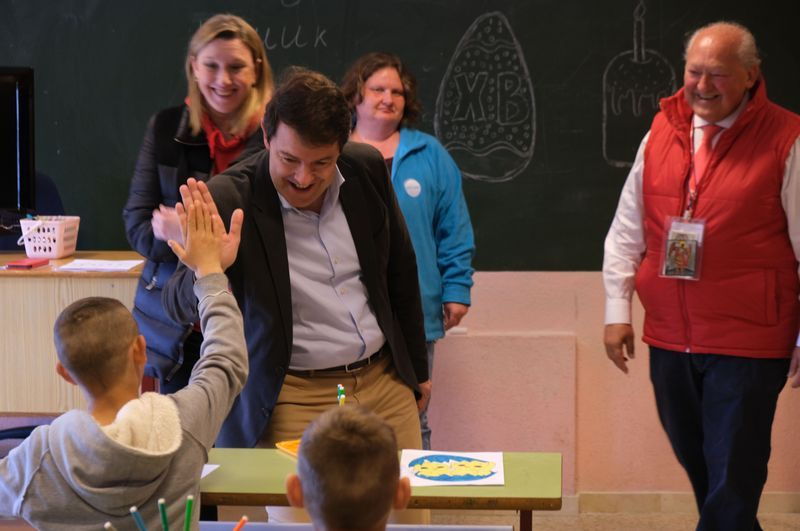 Los centros educativos de CyL tendrán una menor carga burocrática desde el próximo curso