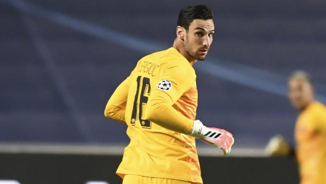 Sergio Rico, jugador del PSG, se encuentra de nuevo sedado