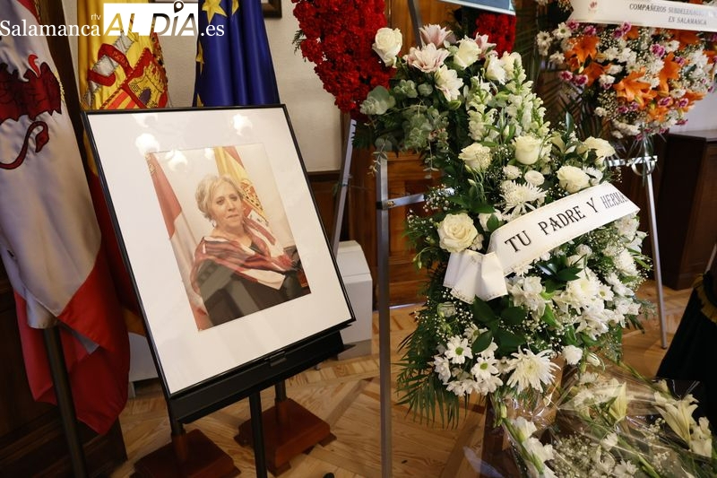 Barcones recuerda la vocación de servicio público y de ayuda al prójimo de Encarnación Pérez