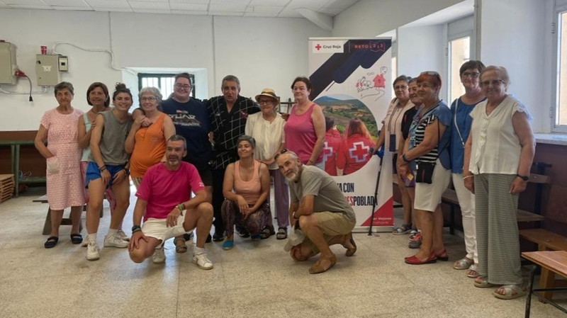 Cruz Roja Vitigudino imparte en Escuernavacas un taller de ‘Defensa personal’