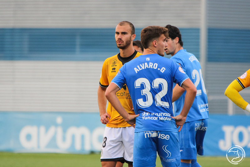Antonio Leal, ex de Unionistas, firma por un recién descendido de Segunda División
