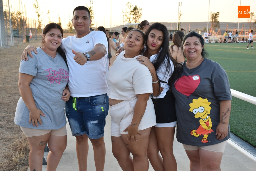 Eh, sácanos una foto: Disfrutando del estreno