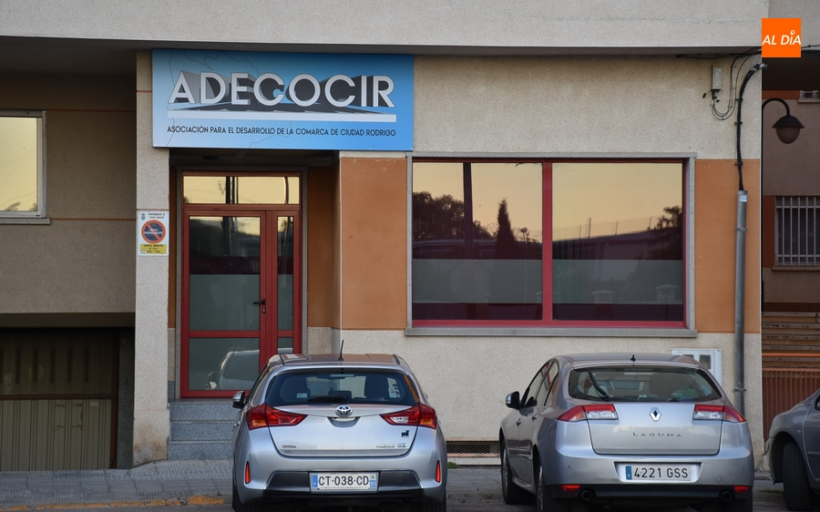 Adecocir se muda a la Avenida de España