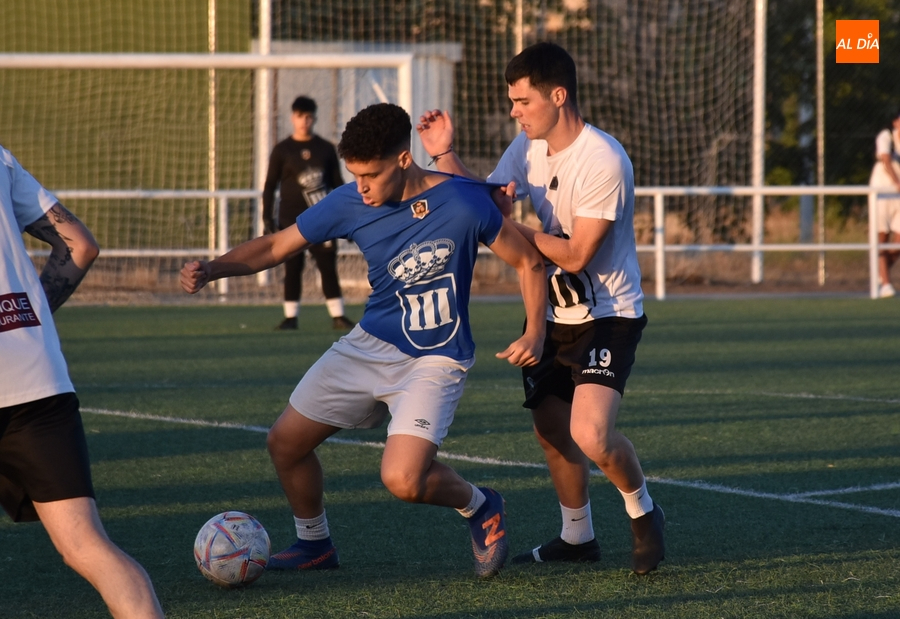 Morcinos y Cuñaos protagonizarán la final de la Farinato League de F7