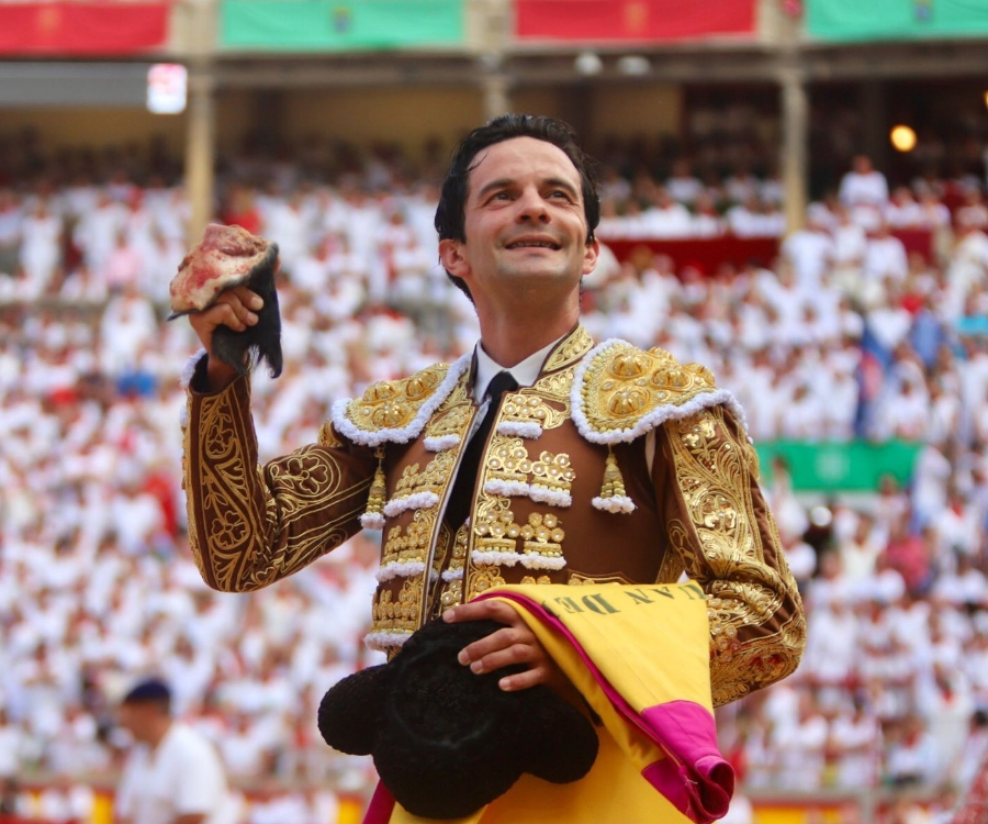 Oreja para Juan del Álamo en su reaparición en Pamplona