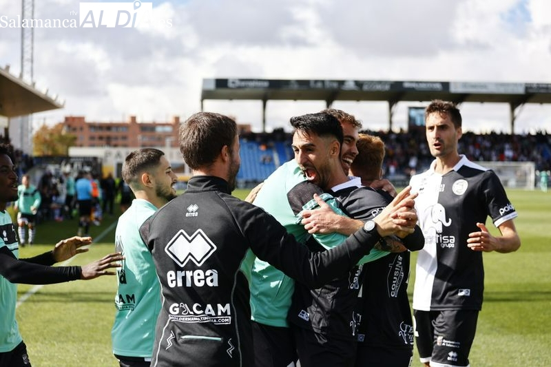 Iván Chapela, con pasado en Unionistas, da el salto a Segunda División