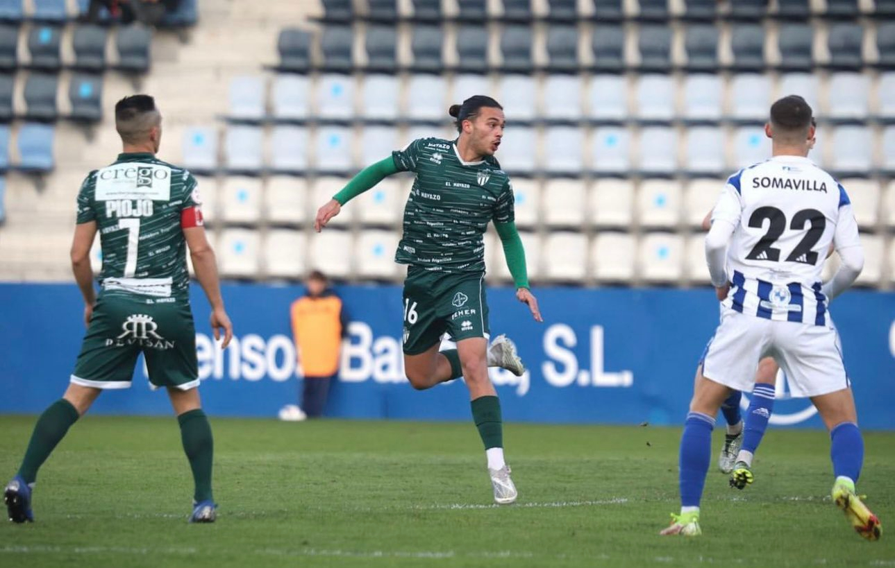 Varios equipos se fijan en Willy, incluido un CD Guijuelo que quiere que siga