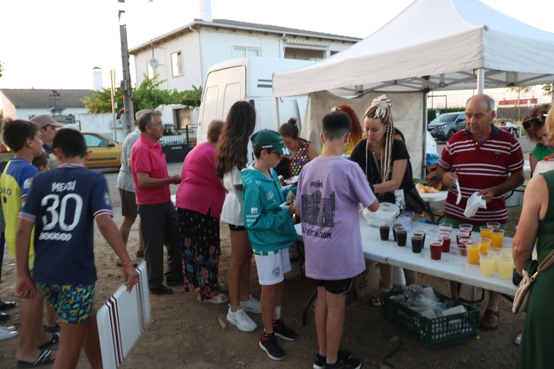 Boada pone fin a sus fiestas con una suculenta parrillada