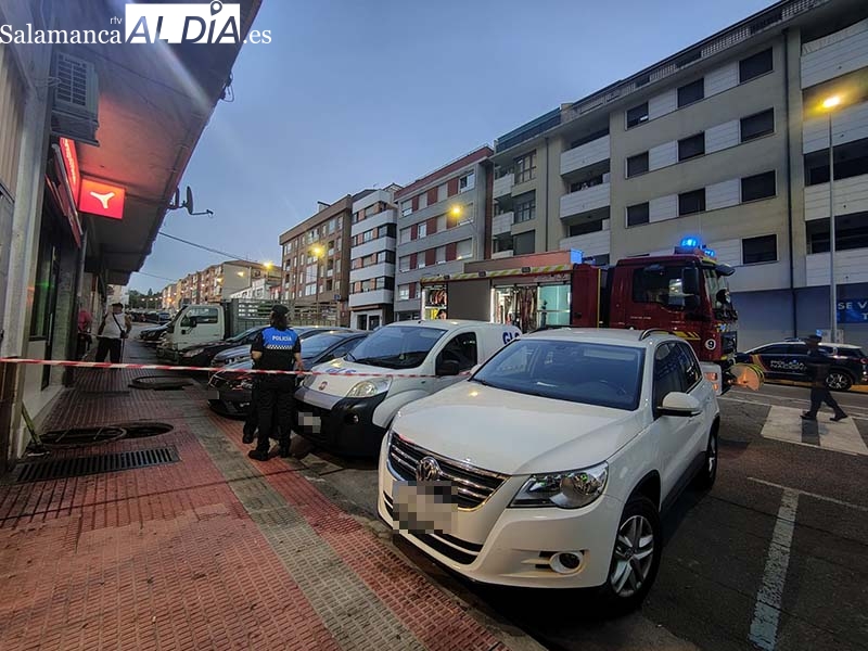 Un incendio en una alcantarilla es sofocado por los bomberos de Béjar