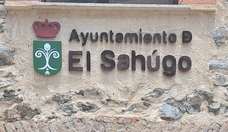 La madre de una edil de El Sahúgo denuncia al anterior alcalde por intentar supuestamente atropellarla