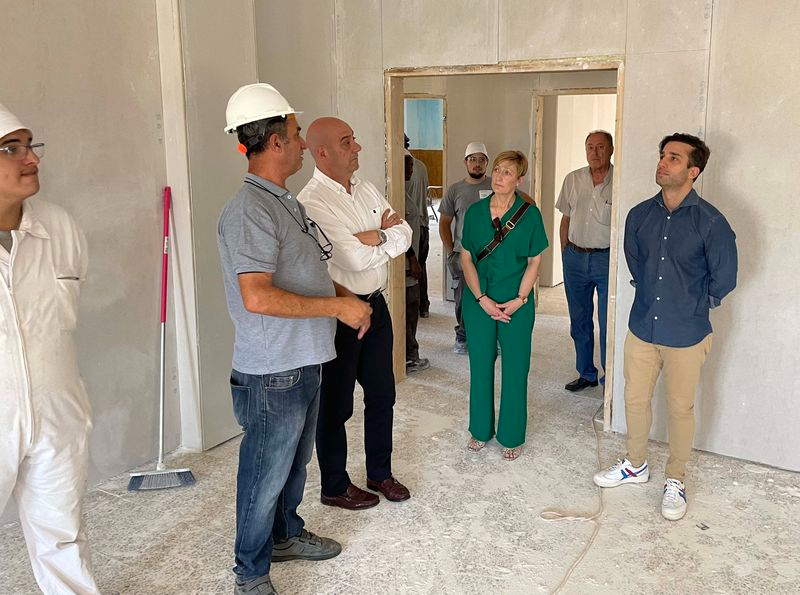 El gerente provincial de Empleo visita la AFE Filiberto Villalobos II