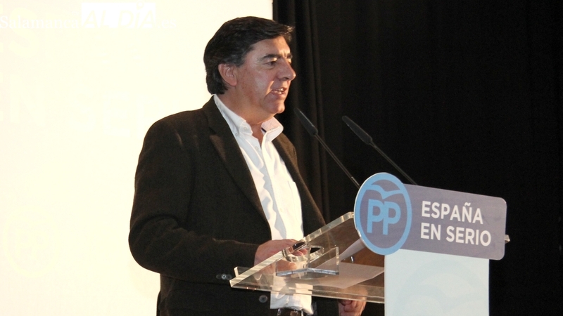 Bermúdez de Castro lleva el voto de Vox en Vitigudino al plano nacional