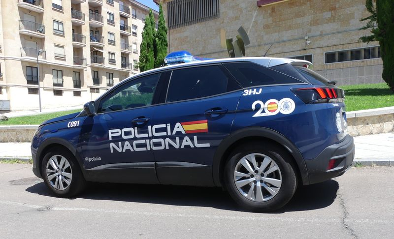 Estafan a un salmantino que pagó más de 11.000 euros en un falsa página de contactos