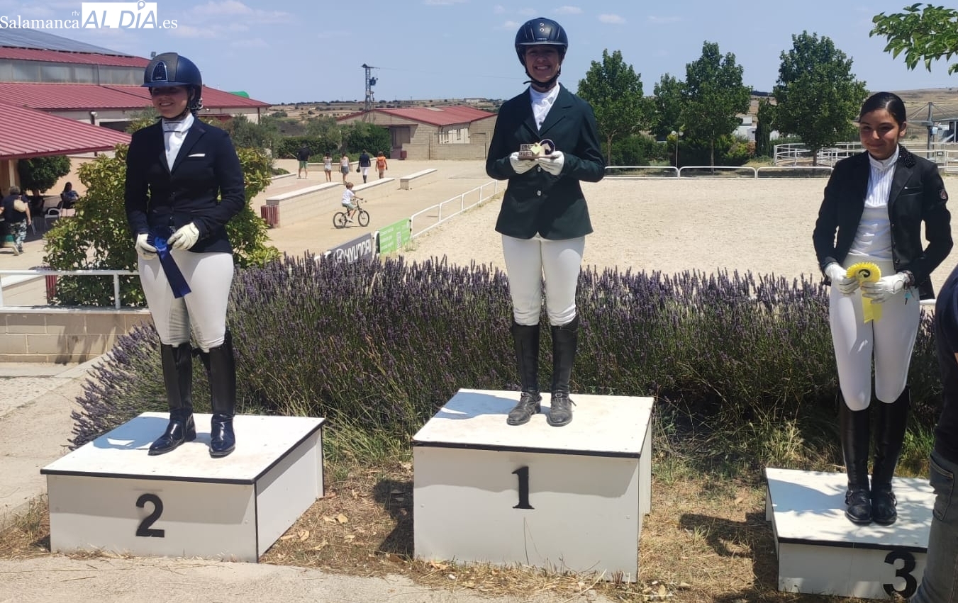 La amazona Isabel Muñoz Carreño se proclama con Caramelo campeona de CyL de doma clásica 