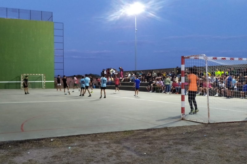 Buen ambiente en el Torneo de futbol sala que se disputa en El Cubo de Don Sancho