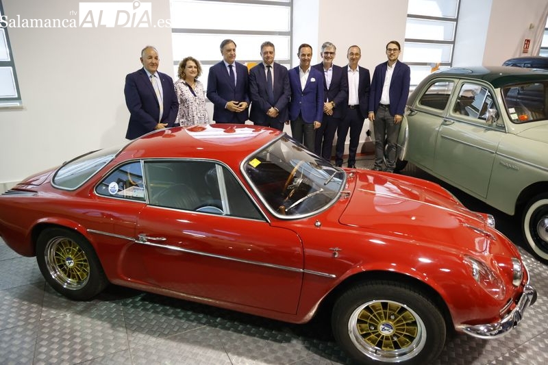 Ya puedes viajar en el tiempo con esta exposición de coches en Salamanca