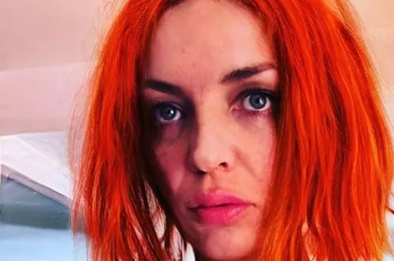 Camilo Blanes revoluciona las redes sociales con un desnudo integral presumiendo de su nueva identidad