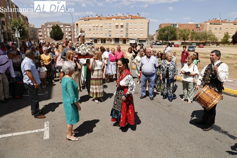Santa Marta sale en procesión con su Virgen del Carmen