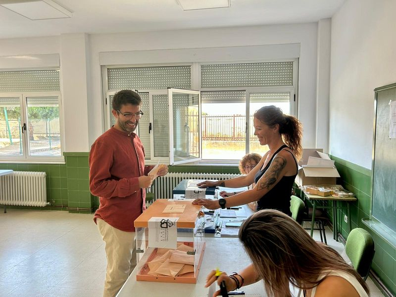 José Luis Sánchez: Animo a la gente a acudir a votar con convencimiento