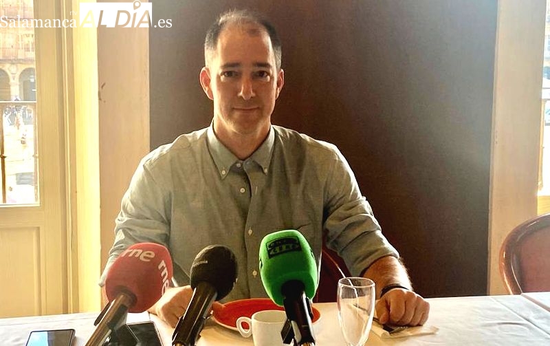Salamanca es una ciudad abandonada y aislada, afirma Víctor González, candidato al Congreso de Vox