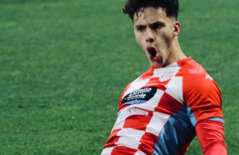 El extremo gallego Xabi Domínguez ficha por el Guijuelo