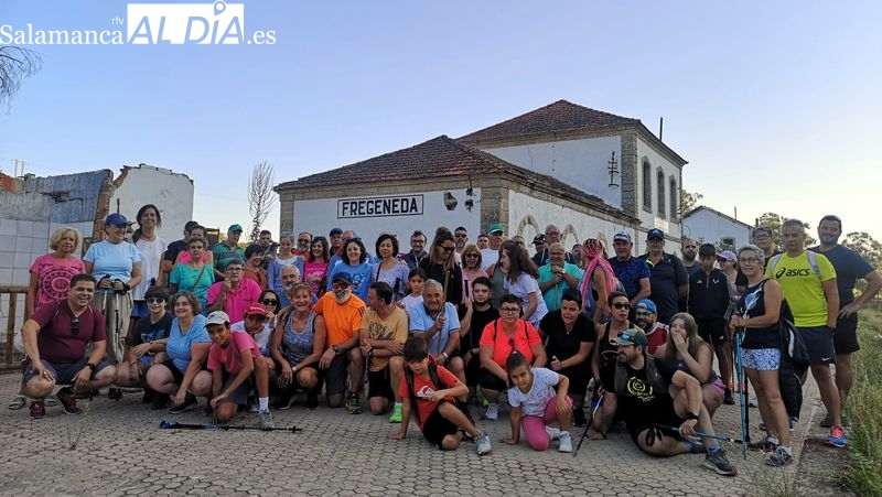 La caminata a la estación de Valdenoguera cierra las actividades festivas en La Fregeneda