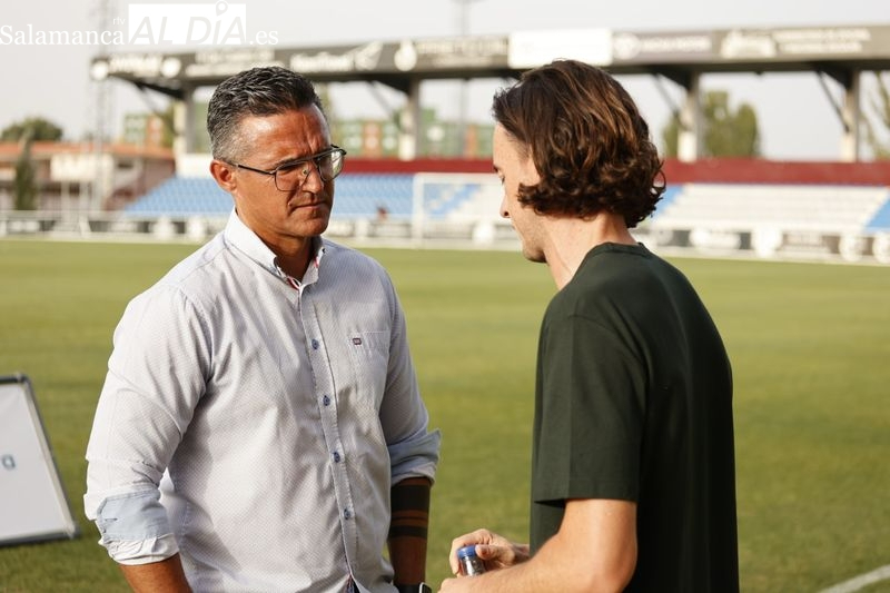 Dani Ponz: Igual el once de ahora de Unionistas no es el de dentro de un mes...