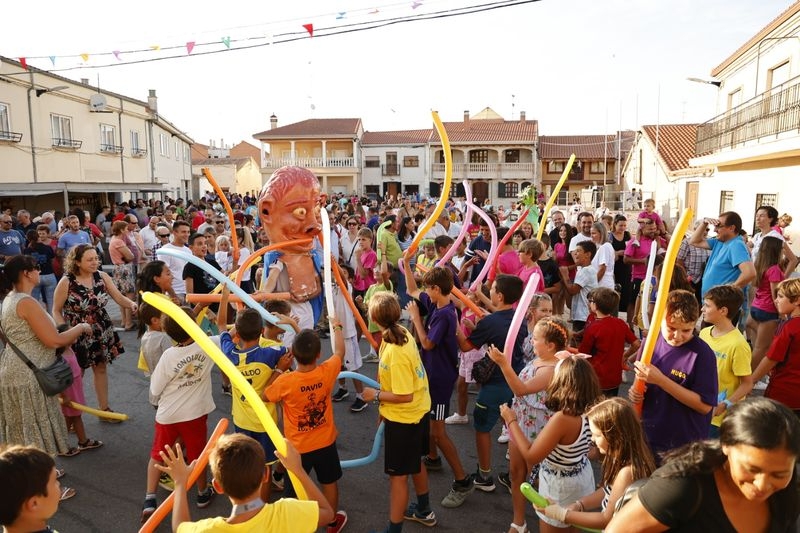 Calzada de Valdunciel estalla en fiestas