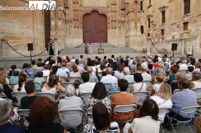 La obra ‘El músico, la charra y la chulapa’ ambienta el Patio Chico