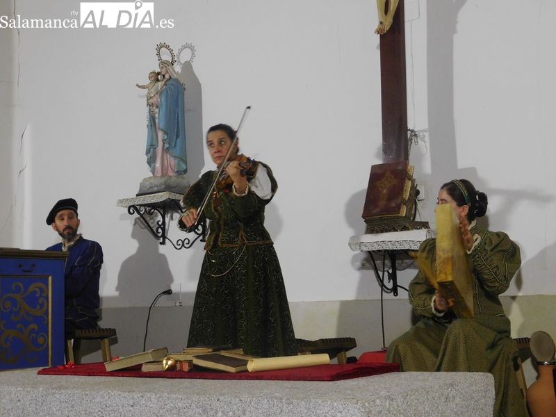 La gira de la obra Buscando a Nebrija llega a Cortos de la Sierra