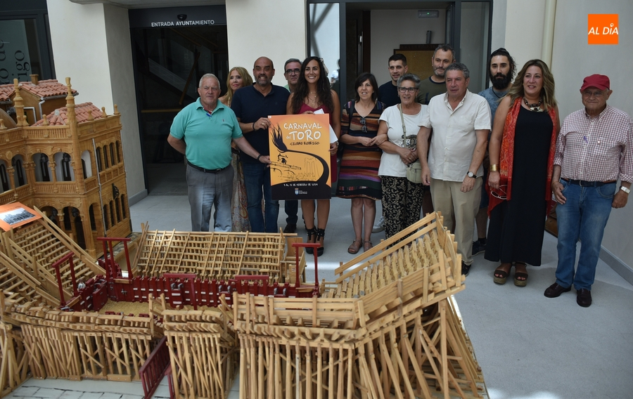 ‘El Protagonista de la Fiesta’, de la vallisoletana Eva Guerra, cartel anunciador del Carnaval 2024