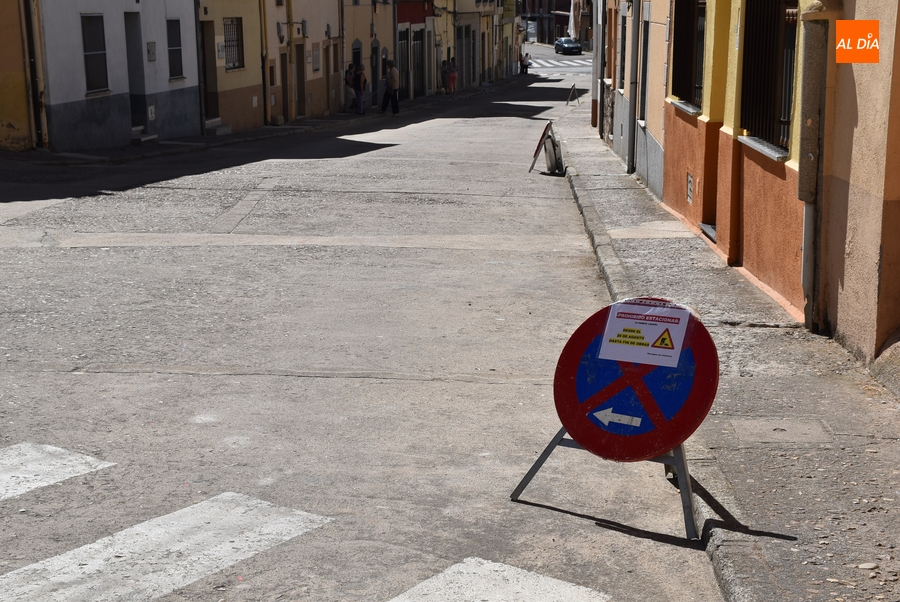 La calle Voladero quedará de un único sentido tras su reforma, que comenzará de forma inminente
