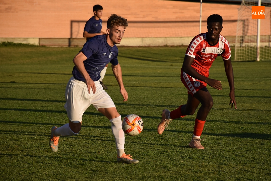 El Ciudad Rodrigo CF ficha a Manu Carrasco