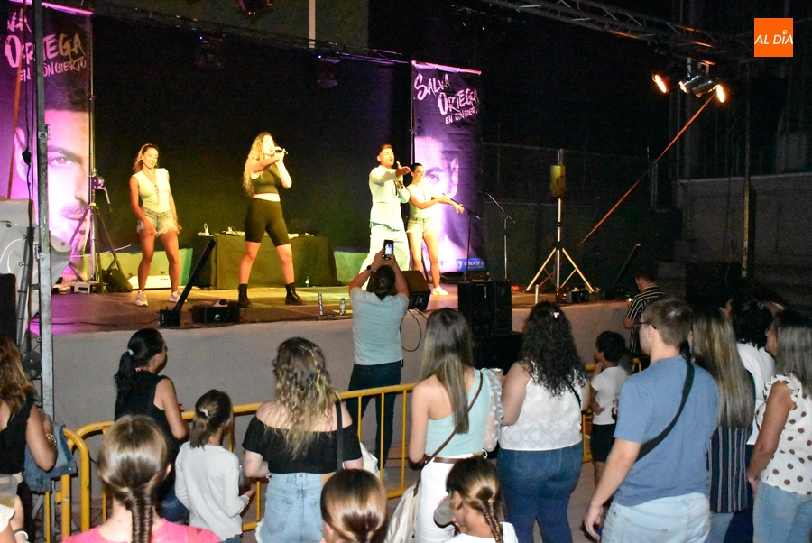 Salva Ortega lidera la noche festiva en el Valle de San Martín