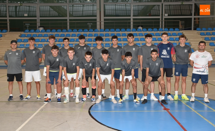 El III Juvenil inicia una nueva etapa con la permanencia en División de Honor como objetivo