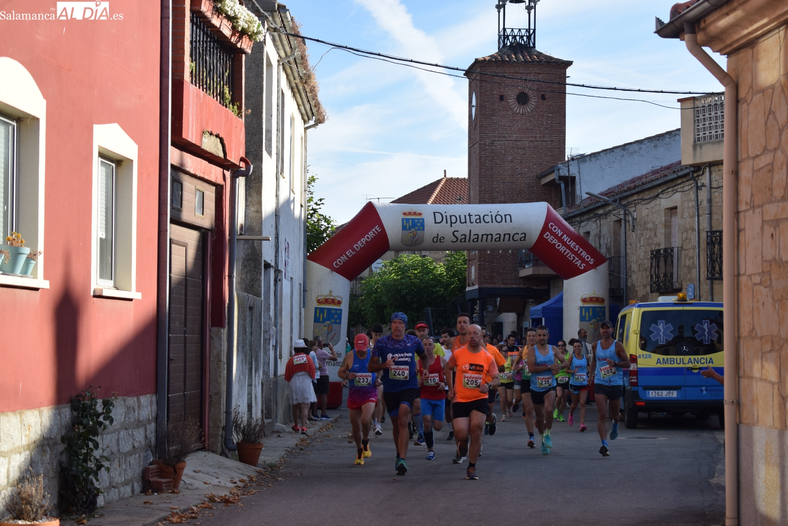 José Carlos Torres y María Gómez, los más rápidos de la VI Carrera Popular de San Muñoz
