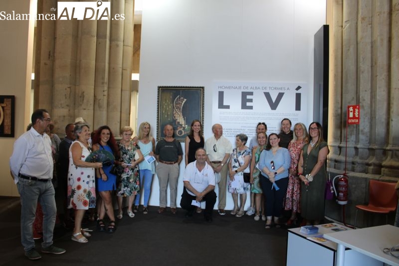 Leví Izquierdo recibe un homenaje a su trayectoria en forma de exposición