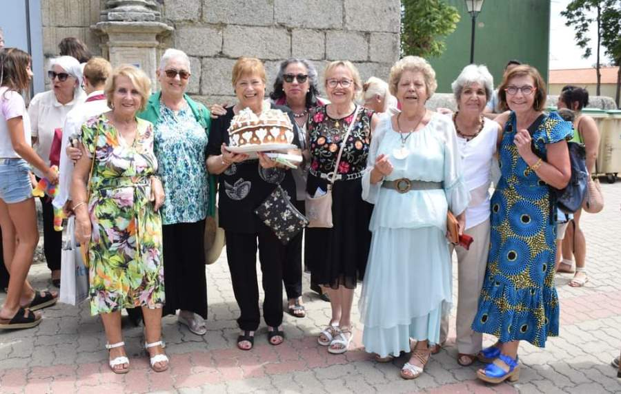 Recaudados 1.750€ en la Subasta de las Roscas de Nuestra Señora en Aldea del Obispo